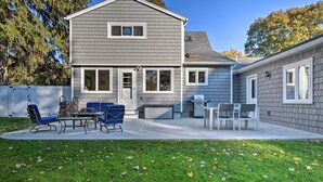 Unclassified image, 3 of 35, button - Rochester House w/ Fire Pit, Grill & Patio! (Rochester)