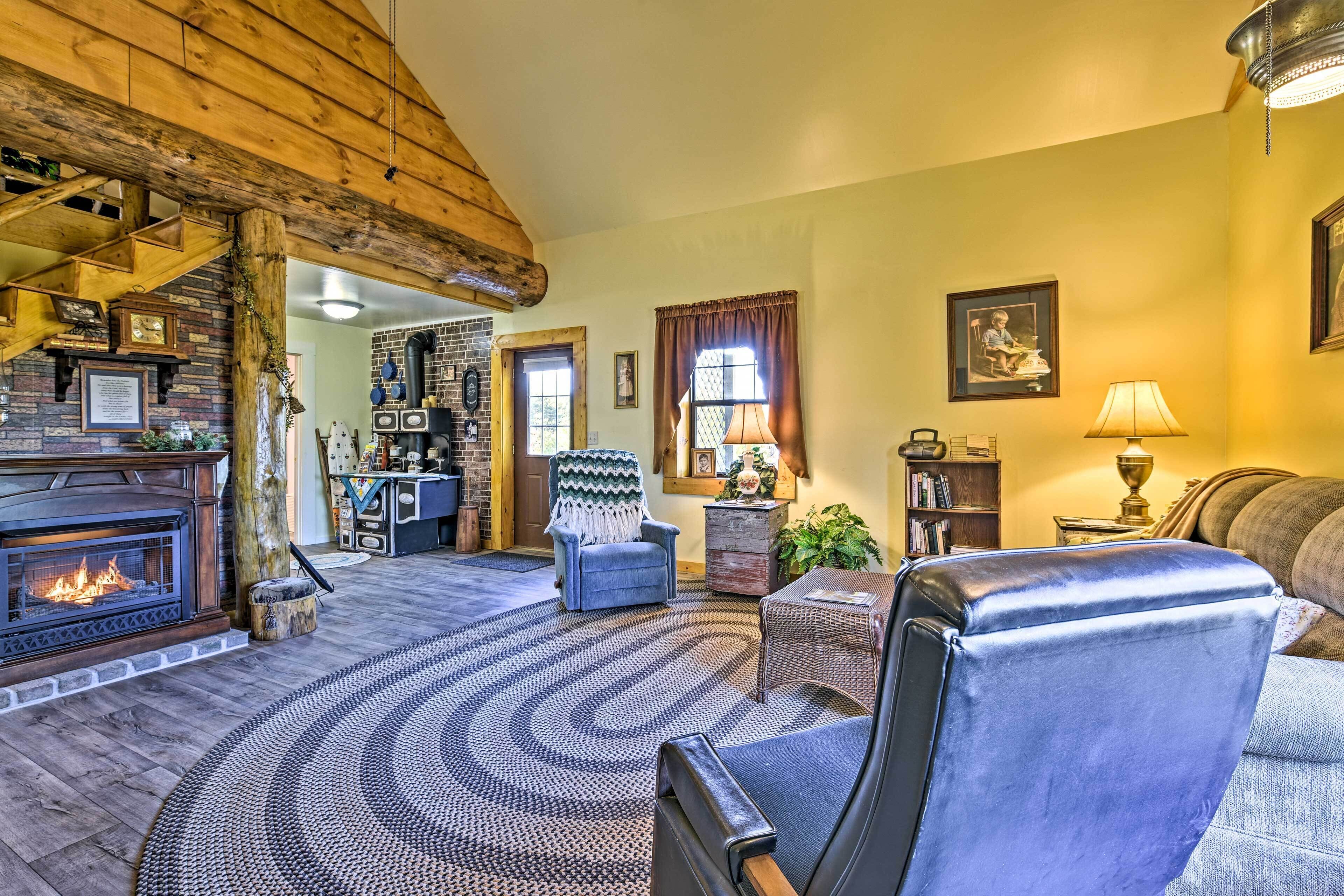 House (2 Bedrooms) | Interior