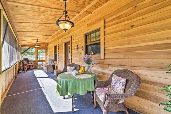 House (2 Bedrooms) | Interior