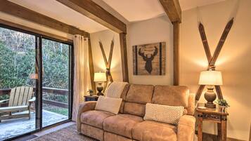 Apartment (1 Bedroom) | Interior