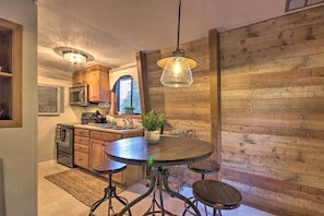 Apartment (1 Bedroom) | Interior - Rustic Banner Elk Getaway ~ 1 Mi to Sugar Mountain (Banner Elk)