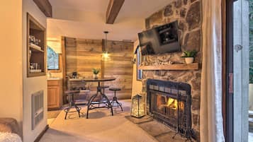 Apartment (1 Bedroom) | Interior