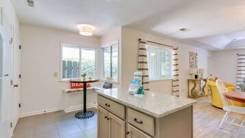 Cottage (2 Bedrooms) | Interior