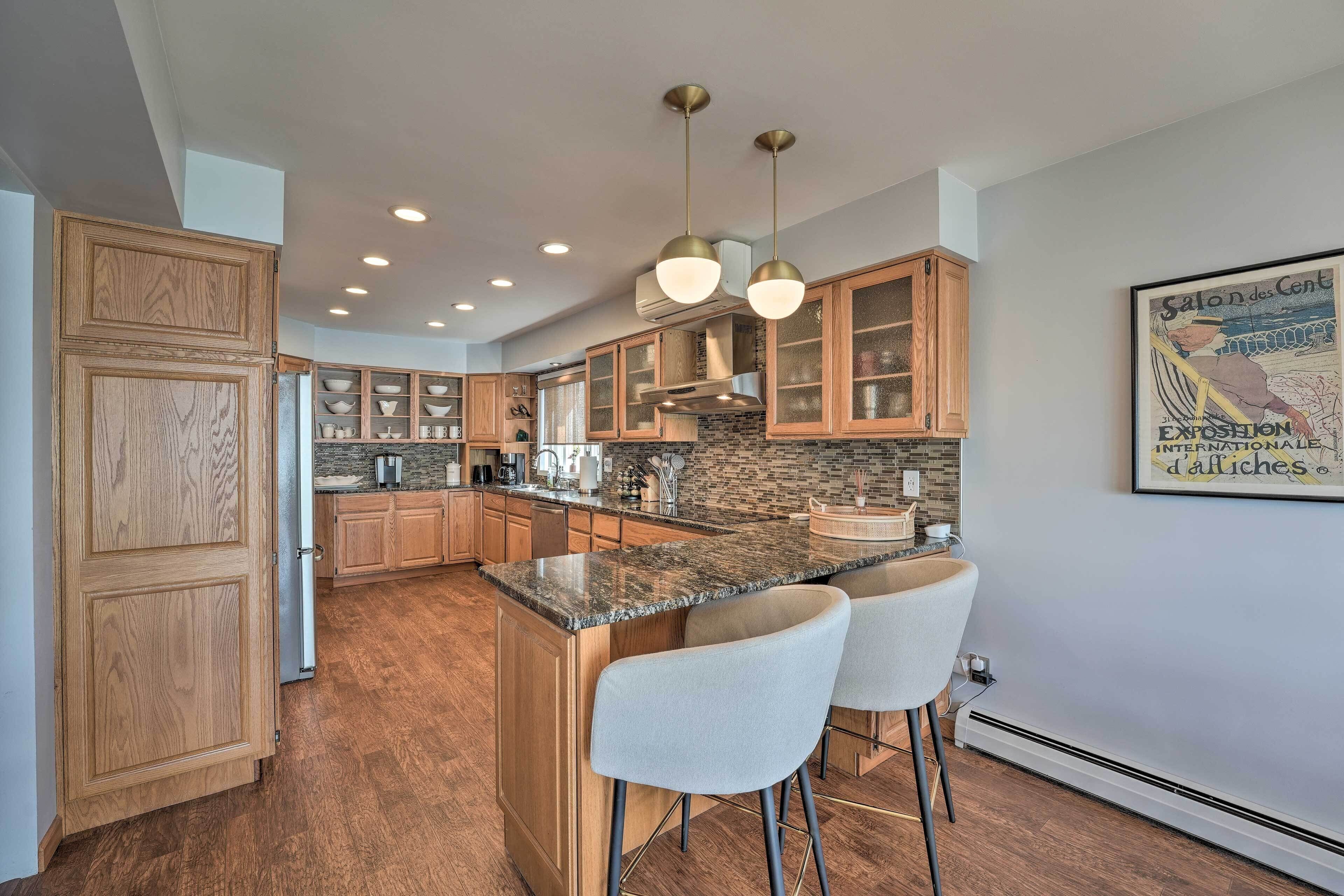 House (4 Bedrooms) | Interior