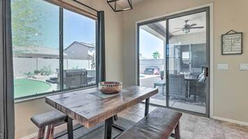 Nhà (4 Bedrooms) | Nội thất