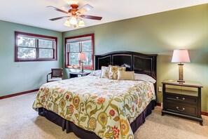 House (3 Bedrooms) | Interior