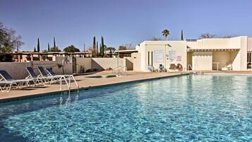 Apartemen (2 Bedrooms) | Bagian depan properti