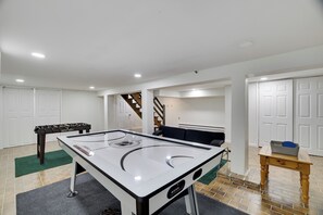 Interior - Game Room & Fire Pit: Tree-lined Pocono Lake Cabin (Pocono Lake)