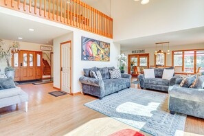 House (5 Bedrooms) | Interior - Fire Pit & Bbq: Elegant Split Rock Resort Getaway! (Lake Harmony)