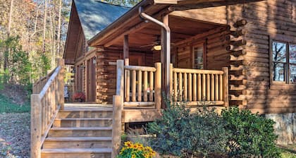 Blue Ridge Mtn Cabin Near Hiking & Biking Trails!