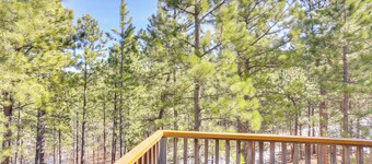 Cozy Black Hills Nature Retreat w/ Private Deck!