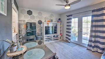 Apartment (1 Bedroom) | Interior