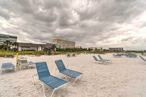 Apartment (2 Bedrooms) | Interior - Resort-style Siesta Key Condo: Walk to Beach! (Siesta Key)