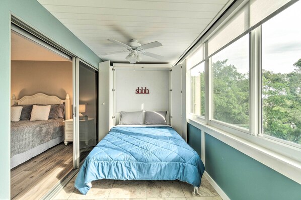 Apartment (2 Bedrooms) | Interior - Resort-style Siesta Key Condo: Walk to Beach! (Siesta Key)