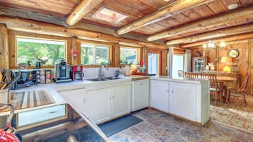 Hus (2 Bedrooms) | Interiör