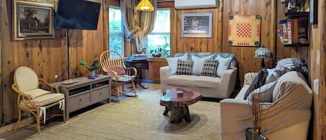 House (2 Bedrooms) | Front of property