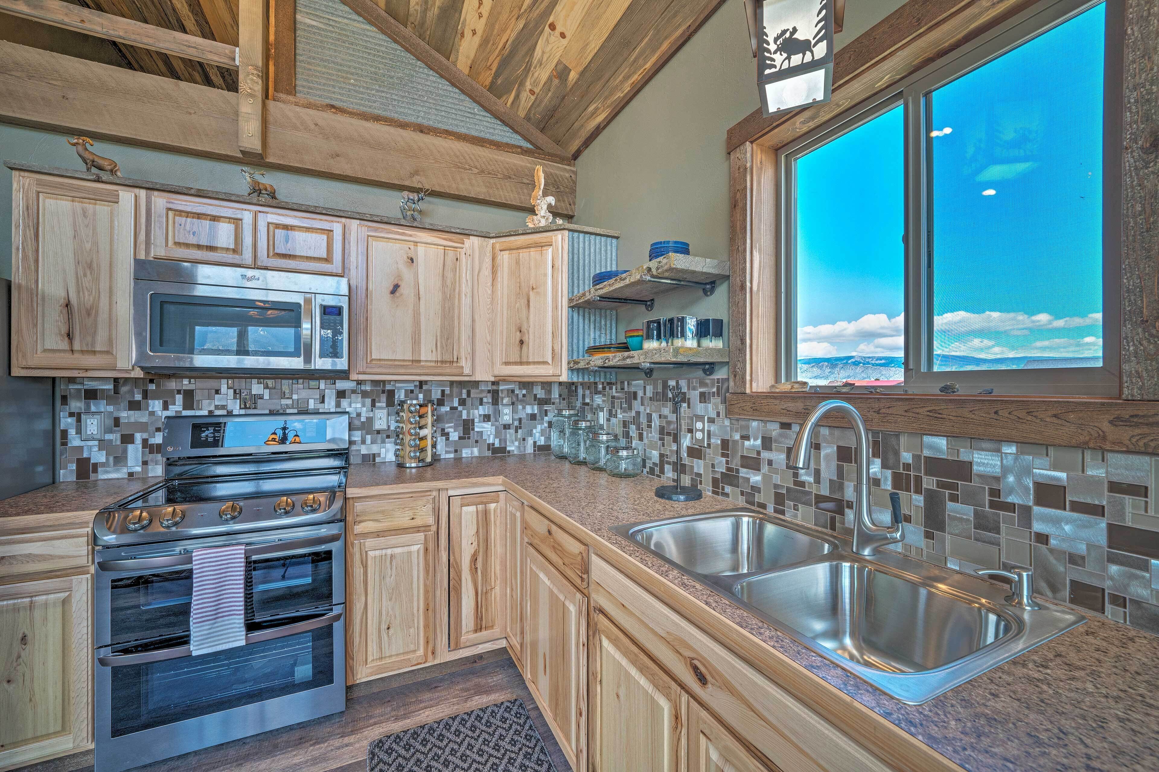 House (2 Bedrooms) | Interior