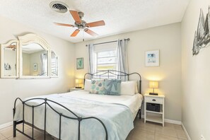 Interior - Jensen Beach Home: Walk to Beach Access! (Jensen Beach)