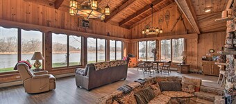 Eagles Nest - Baraboo Cabin on Wisconsin River!