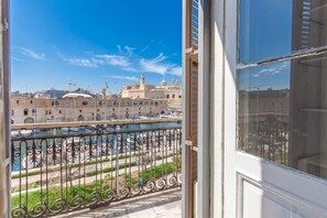 Familien-Stadtwohnung, 3 Schlafzimmer, 2 Bäder (Bougainvillea Breeze & Marina View) | Innenbereich