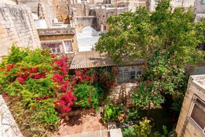 Familien-Stadtwohnung, 3 Schlafzimmer, 2 Bäder (Bougainvillea Breeze & Marina View) | Unterkunftsgelände