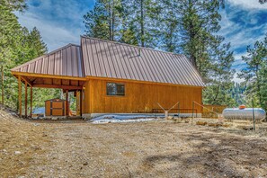 Interior - Peaceful & Private Cloudcroft Cabin With Deck! (Cloudcroft)