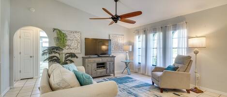 House (3 Bedrooms) | Interior