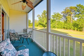 Apartment (2 Bedrooms) | Interior - Cozy Condo w/ Golf Course View: 4 Mi to Shore! (Myrtle Beach)