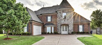 Cordova Home w/ Pool Table, 17 Mi to Memphis Zoo!