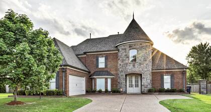 Cordova Home w/ Pool Table, 17 Mi to Memphis Zoo!
