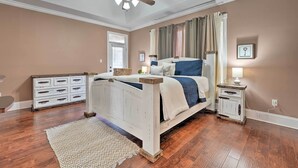 Rumah (5 Bedrooms) | Interior