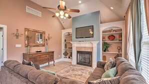 Rumah (5 Bedrooms) | Interior