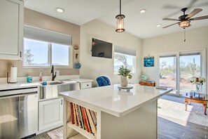 Casa (2 Bedrooms) | Interior