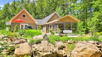 Cottage (2 Bedrooms) | Interior