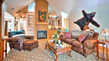 Cottage (2 Bedrooms) | Interior