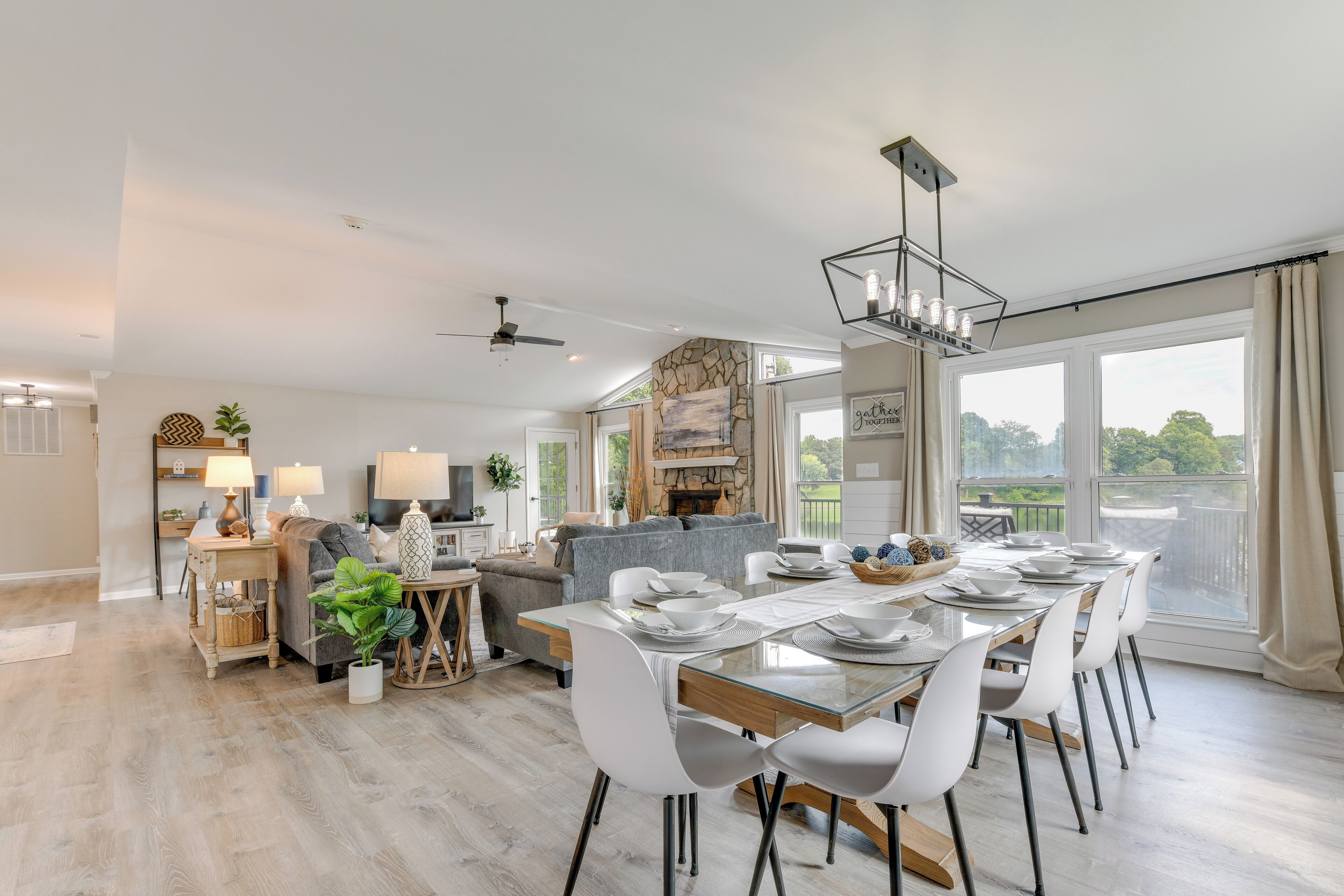 House (2 Bedrooms) | Interior