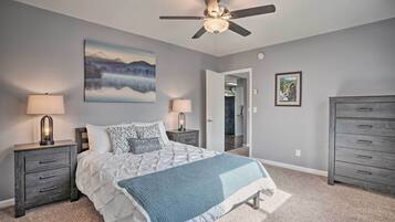 House (3 Bedrooms) | Interior