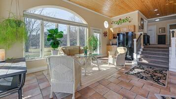 House (Multiple Bedrooms) | Interior