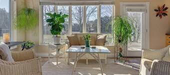 Large Home w/ Indoor Basketball Court + Game Room!