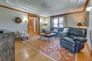 Casa (Multiple Bedrooms) | Interior