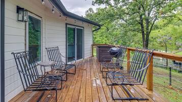 Cottage (2 Bedrooms) | Interior