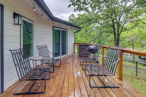 Cottage (2 Bedrooms) | Interior - Updated Afton Cottage w/ Dock & Lake Access! (Afton)