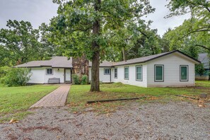 Cottage (2 Bedrooms) | Interior