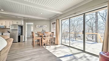 Cottage (2 Bedrooms) | Interior