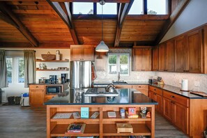 Rumah (2 Bedrooms) | Interior