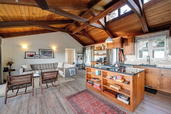 Rumah (2 Bedrooms) | Interior