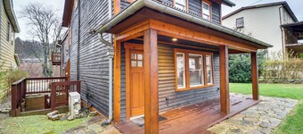 Charming & Historic Home w/ Lehigh River View