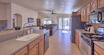 Inviting Retreat w/ Patio < 1 Mi to Colorado River