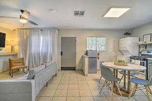 Apartment (1 Bedroom) | Interior