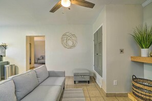 Apartment (1 Bedroom) | Interior